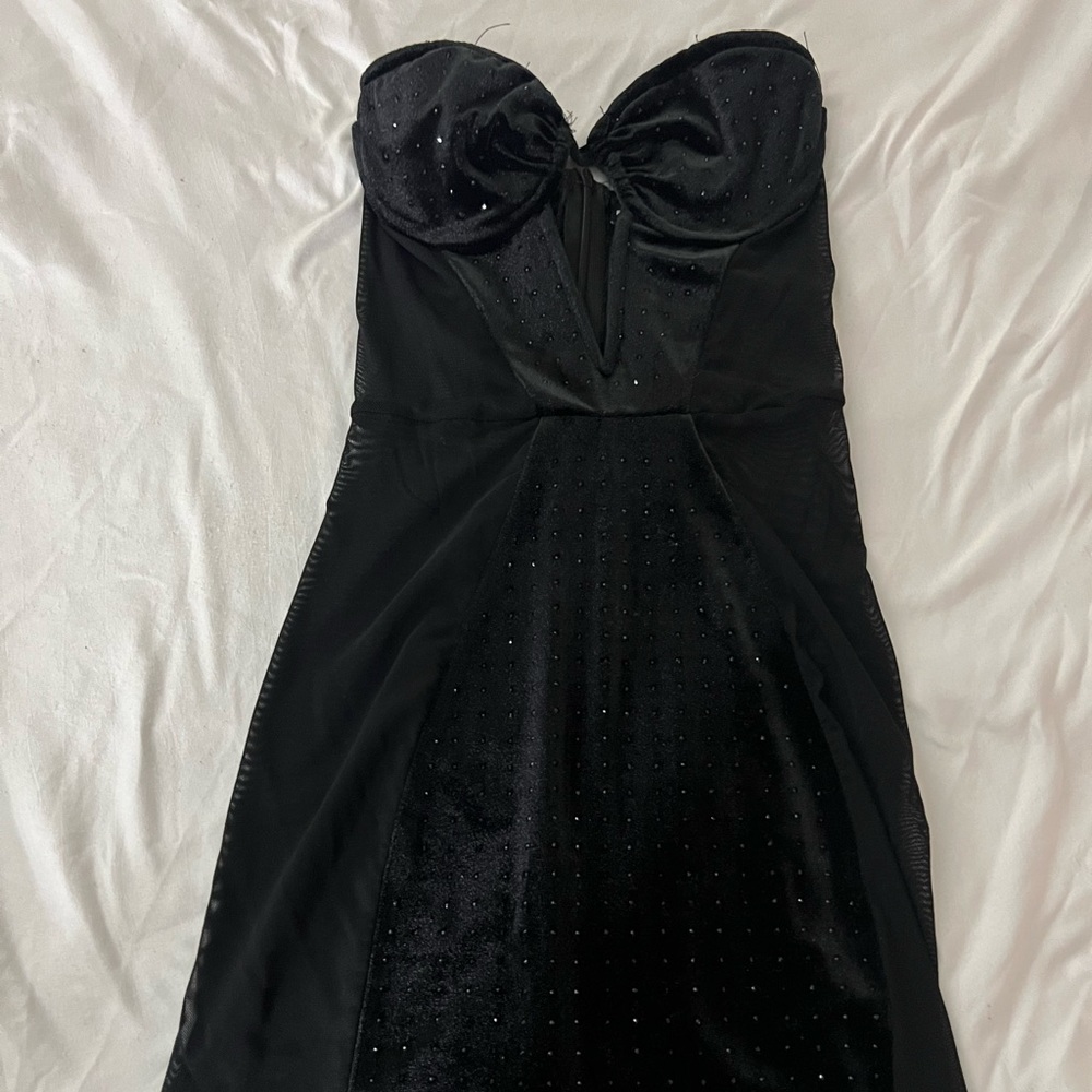 Mini black dress